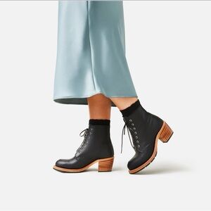 Red Wing Clara Size 6